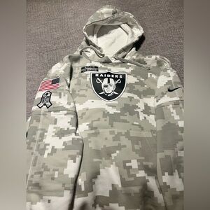 Las Vegas Raiders Salute to Service Hoodie